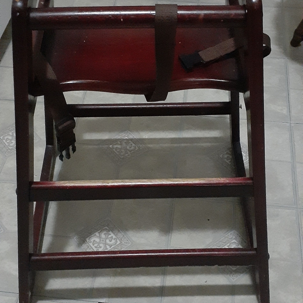 Youth high chair